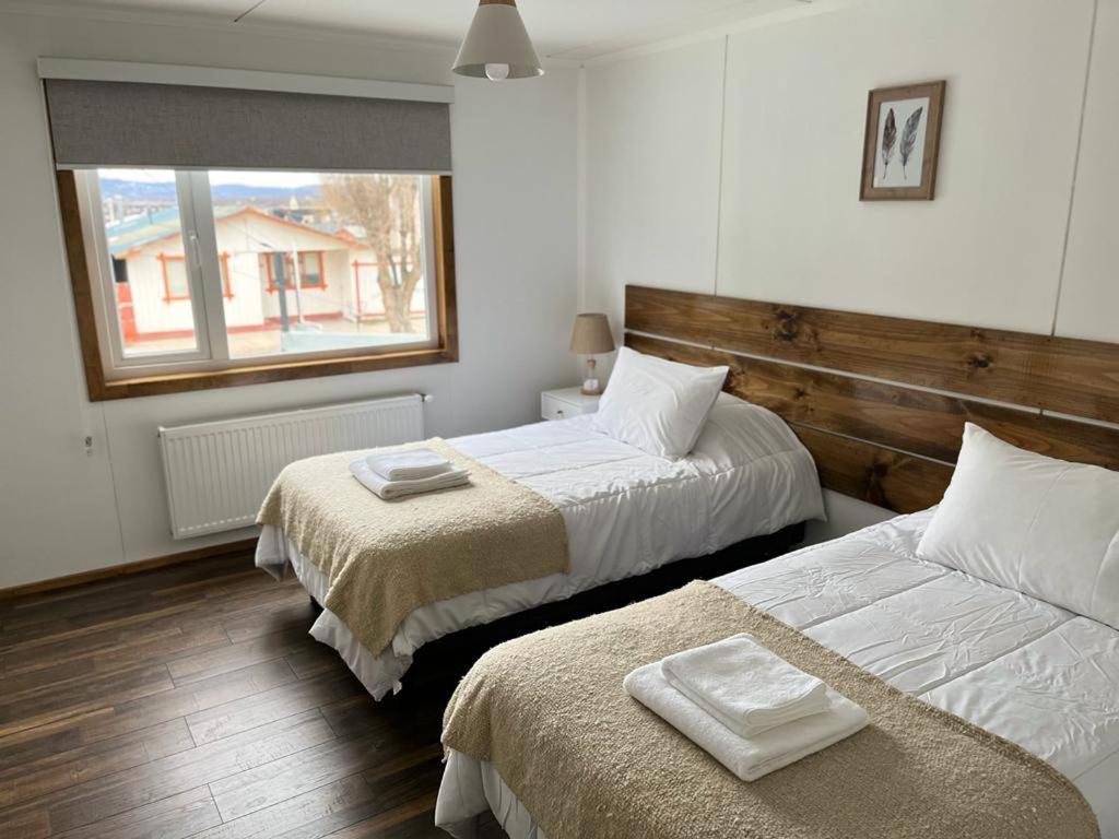 Terra Hostal Пуерто Наталес Екстериор снимка