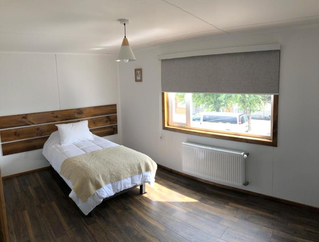 Terra Hostal Пуерто Наталес Екстериор снимка