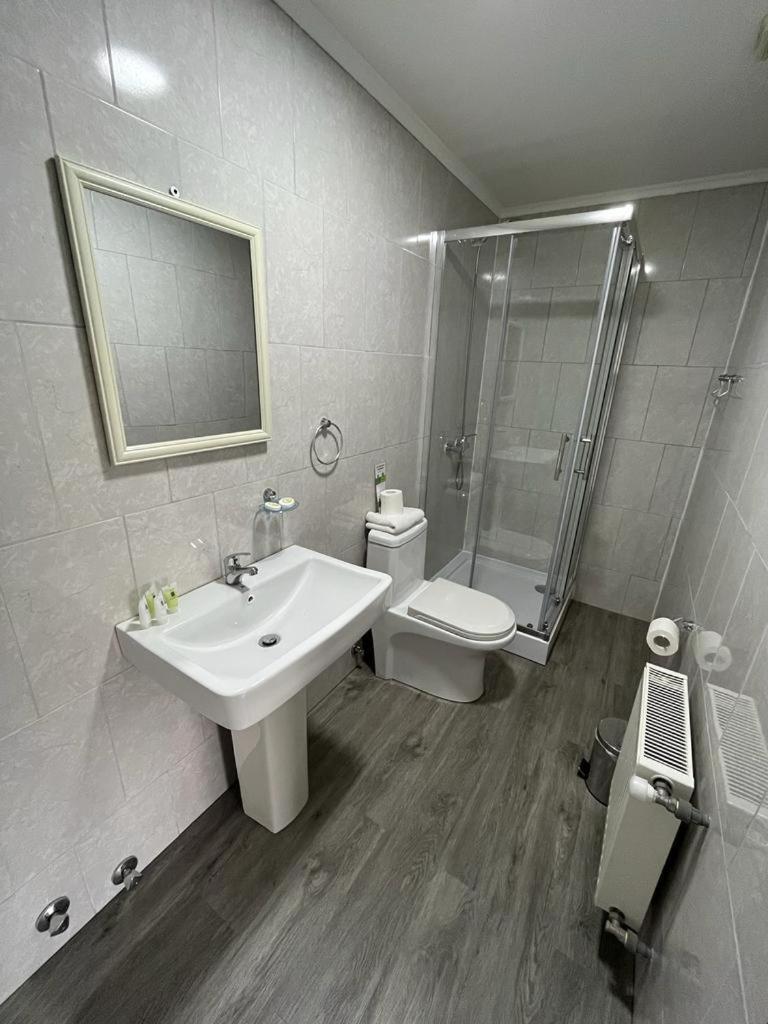 Terra Hostal Пуерто Наталес Екстериор снимка