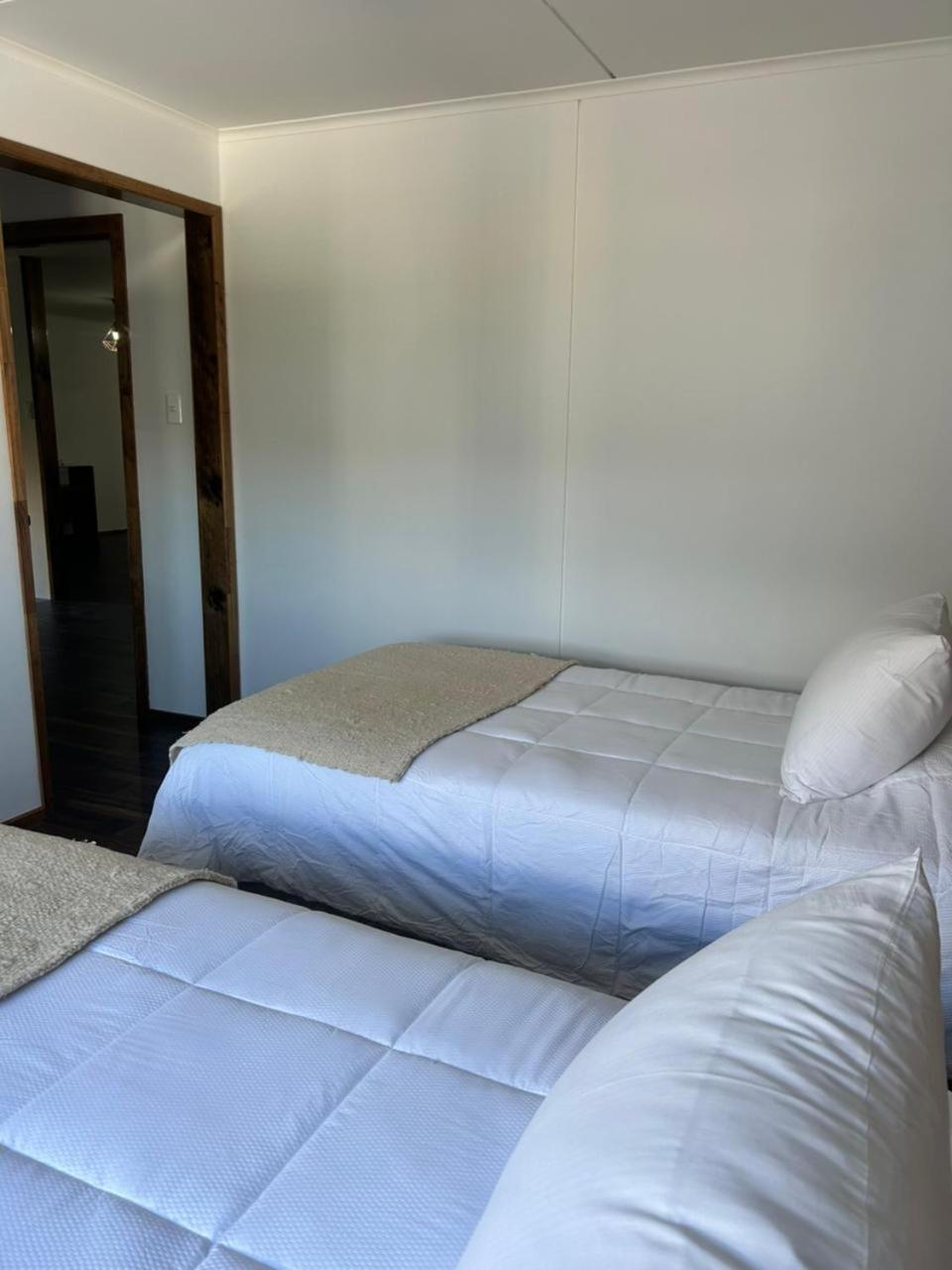 Terra Hostal Пуерто Наталес Екстериор снимка