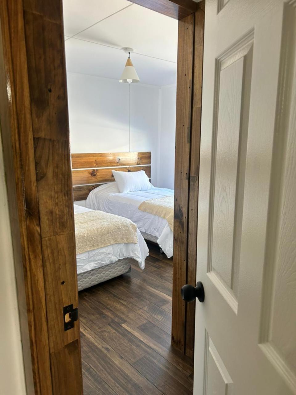 Terra Hostal Пуерто Наталес Екстериор снимка